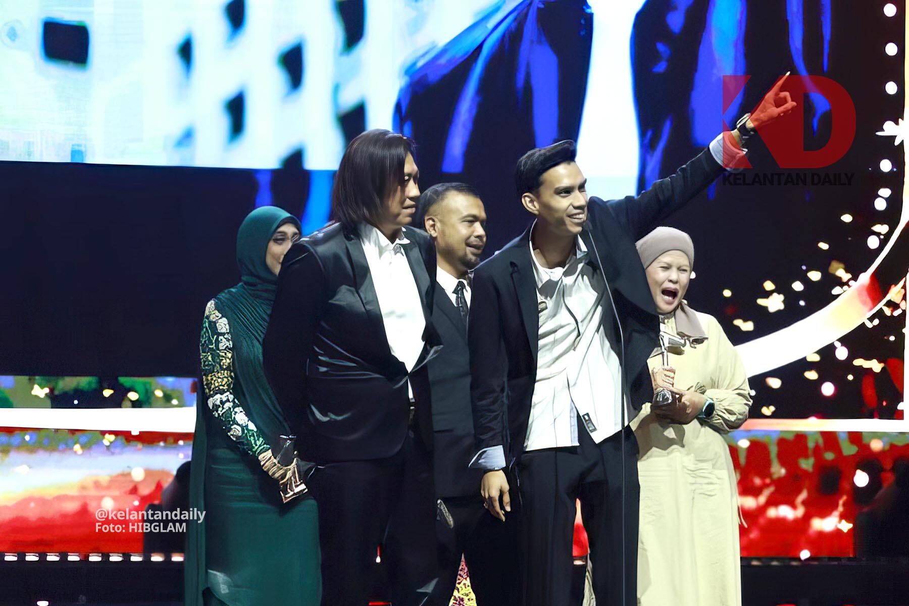 Den Manjo, Eddy Hamid