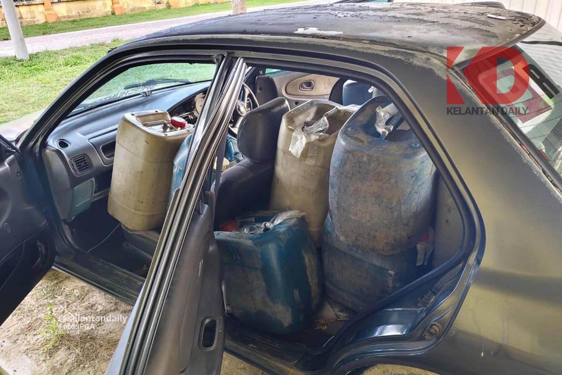 690 liter minyak diesel dalam Wira gagal diseludup ke Thailand