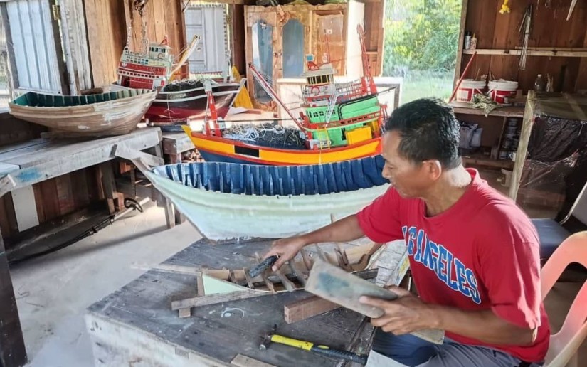 Pokku besut hasilkan bot mini