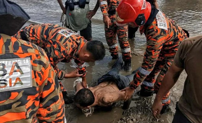 lelaki jatuh jambatan selepas bergaduh dengan isteri
