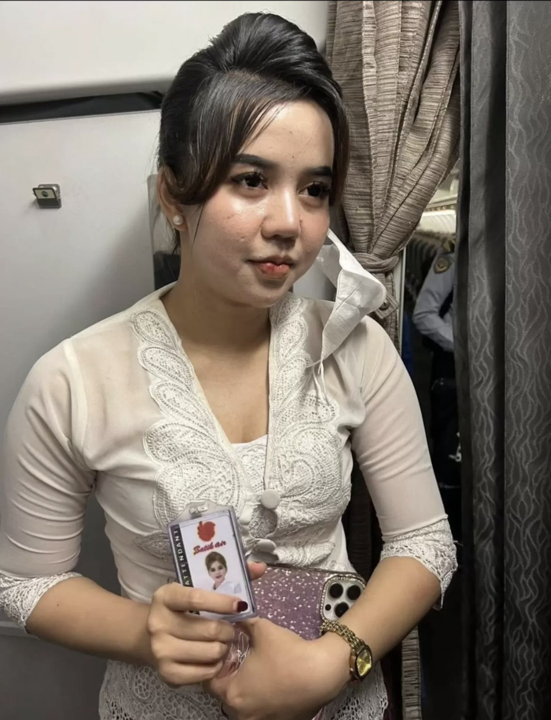 gadis menyamar pramugari batik air
