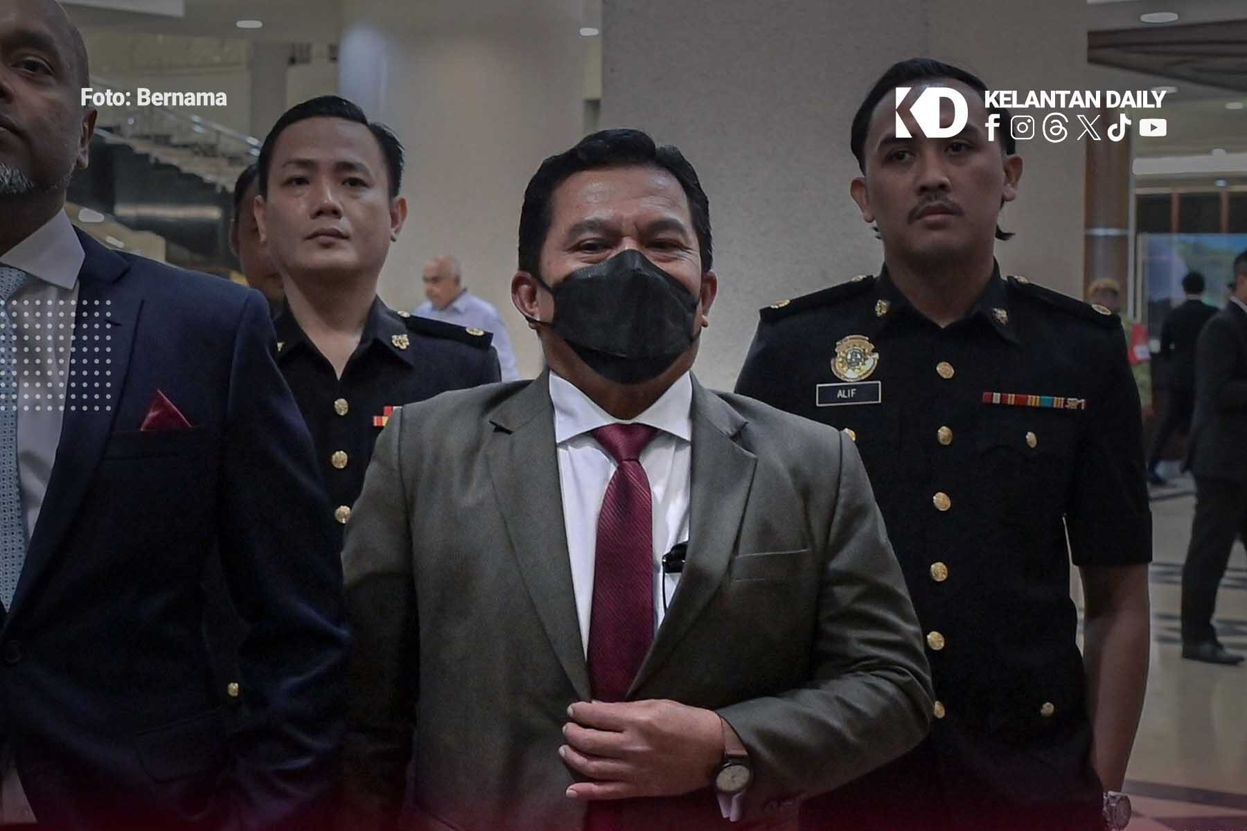 Bekas KP Perisikan Pertahanan Didakwa Terima Suapan USD20,000