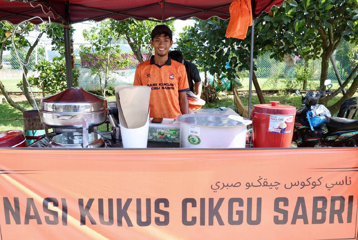 Nasi Kukus Cikgu Sabri Ampang