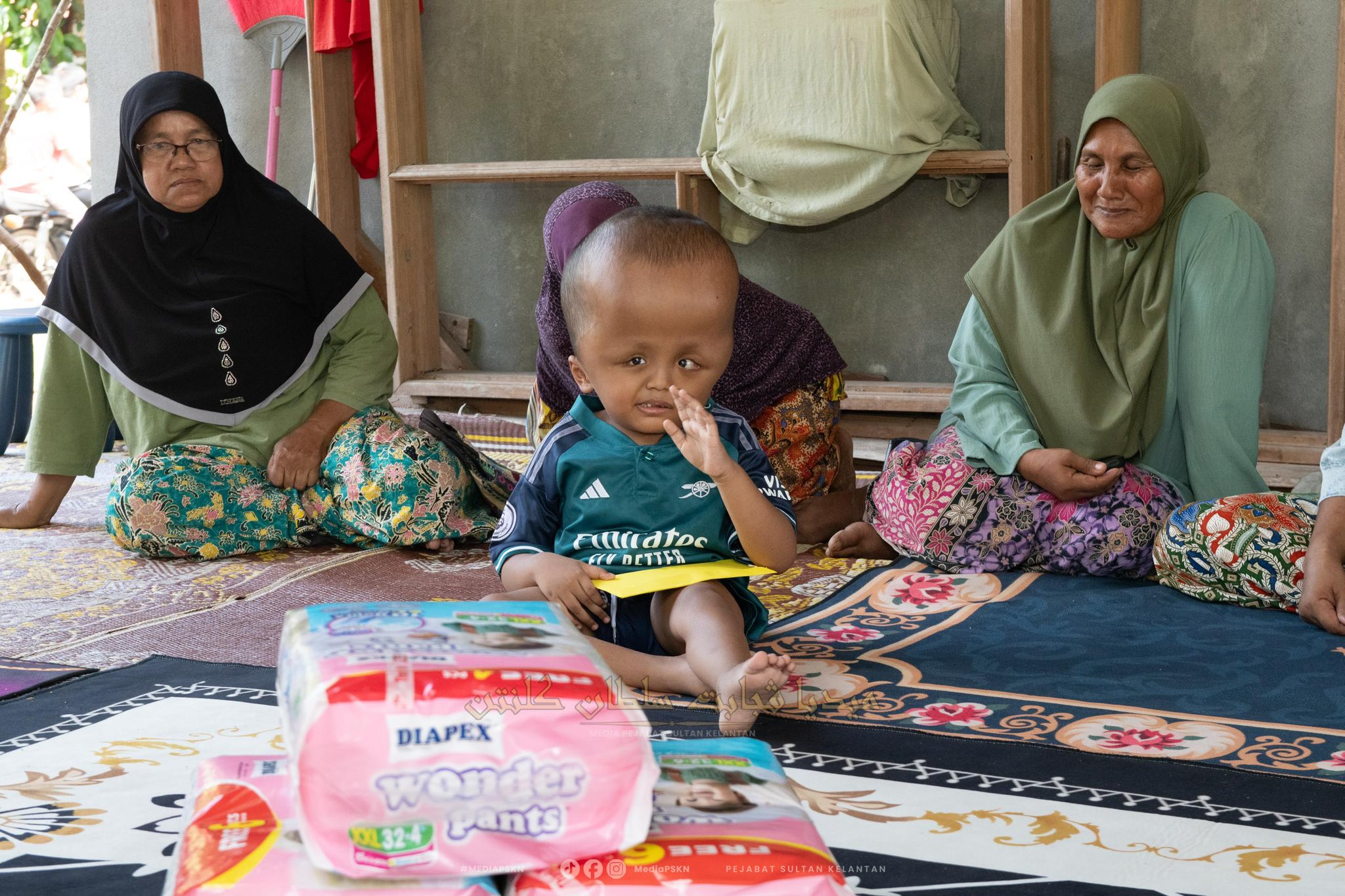 adik faris kanak-kanak hidrosefalus tanah merah kelantan