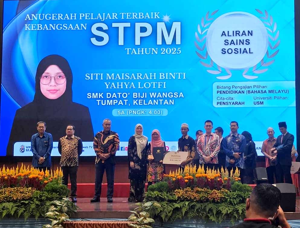 Siti Maisarah Yahya Lotfi pelajar terbaik stpm