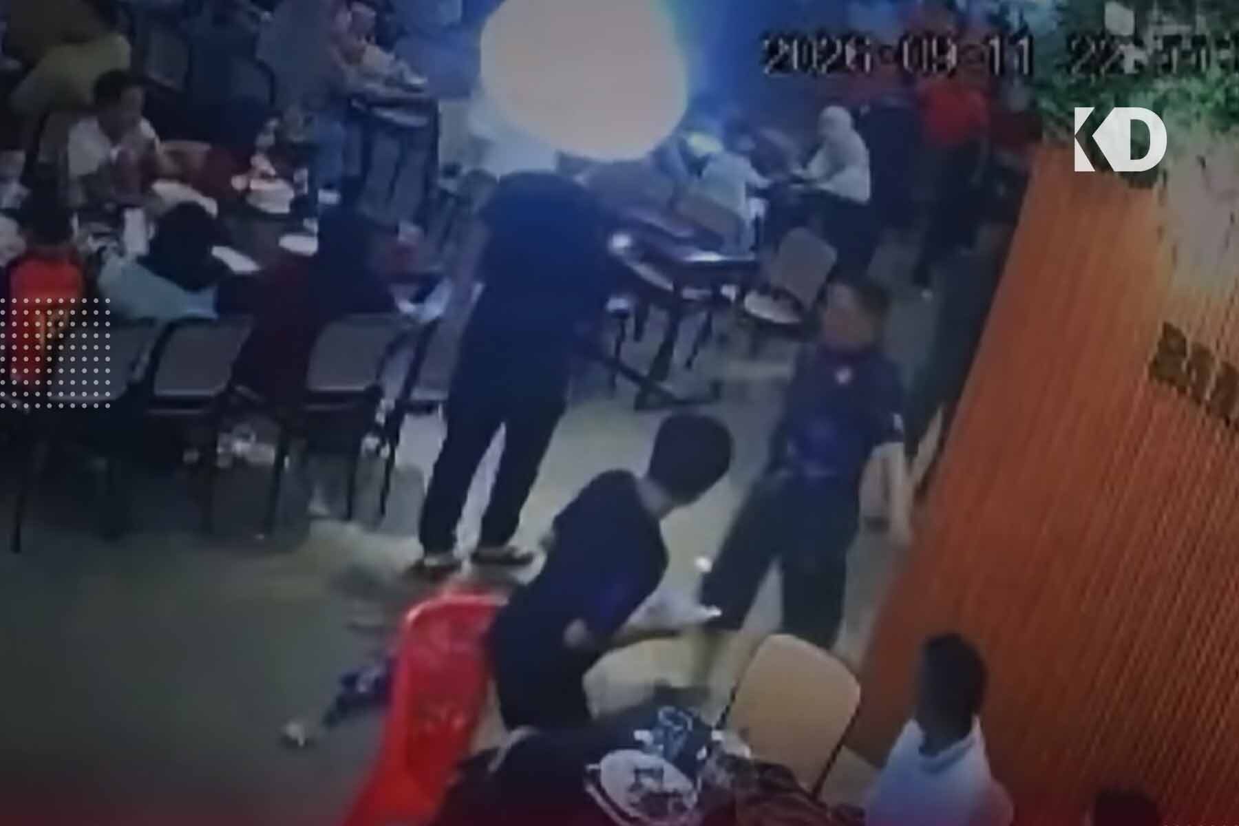 sepak anak restoran ban suwarin kota bharu
